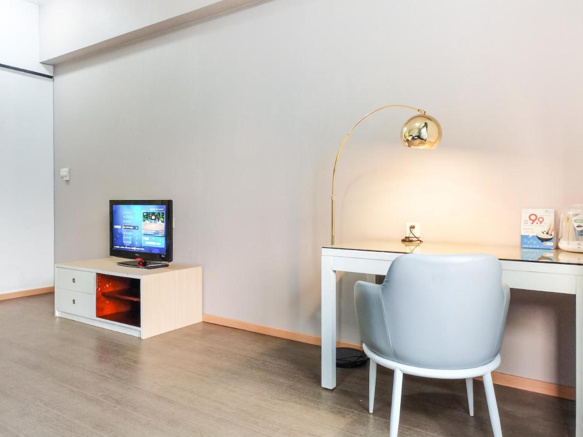 Qingdao Jinshan We+ Holiday Apartment מראה חיצוני תמונה